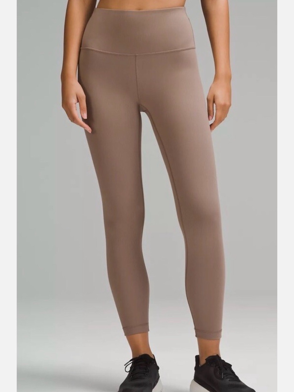Lululemon Wunder Train Ribbed HR Tight 25” Size2
